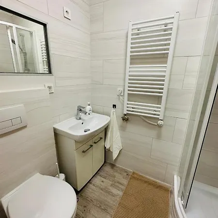 Apartment Palace Quarter 1 Peaceful Modern Floor *