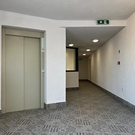 Apartment Palace Quarter 1 Peaceful Modern Floor *