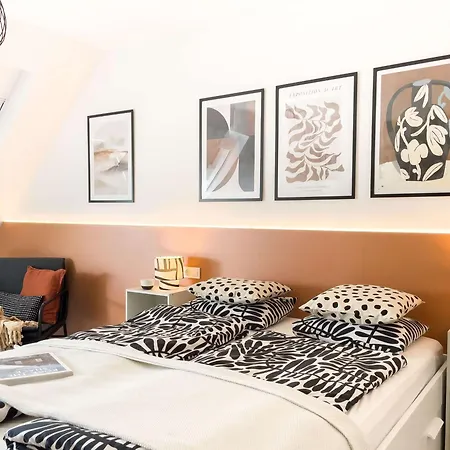 Apartament Palace Quarter 1 Peaceful Modern Floor *