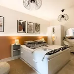 Palace Quarter 1 Peaceful Modern Floor Apartamento Budapest