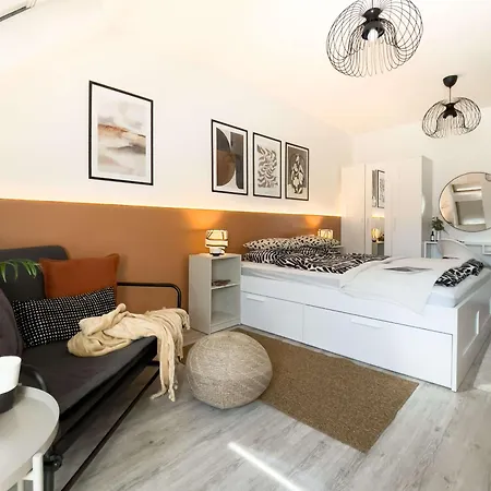 Palace Quarter 1 Peaceful Modern Floor Lejlighed Budapest